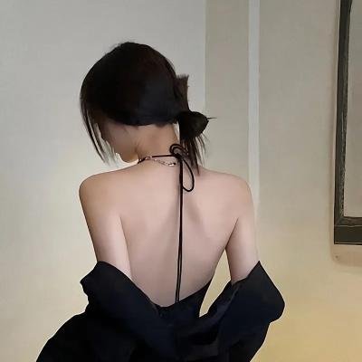 舒莎摇摇